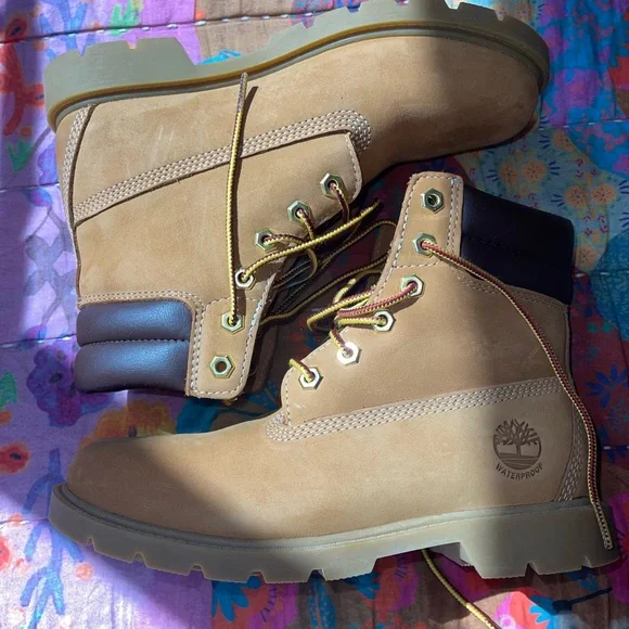 Timberland Linden Woods 6-inch Waterproof Boots - Picture 4 of 9